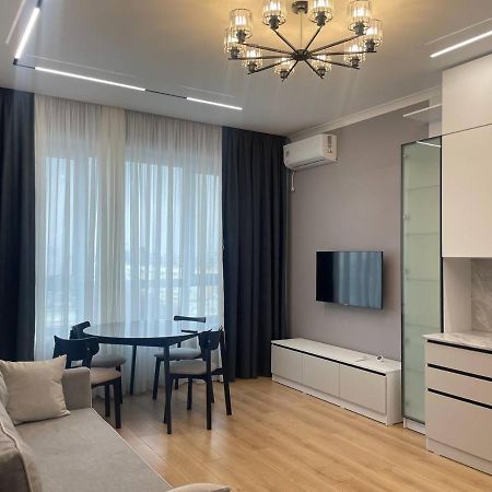 Жилой Комплекс Nrg Oybek.Новостройка,Стильные Апартаменты ! 塔什干 外观 照片